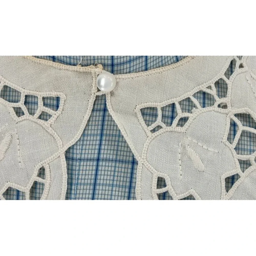 Vintage White Embroidered Lace Detachable Bib Collar Pearl Button Romantic OS